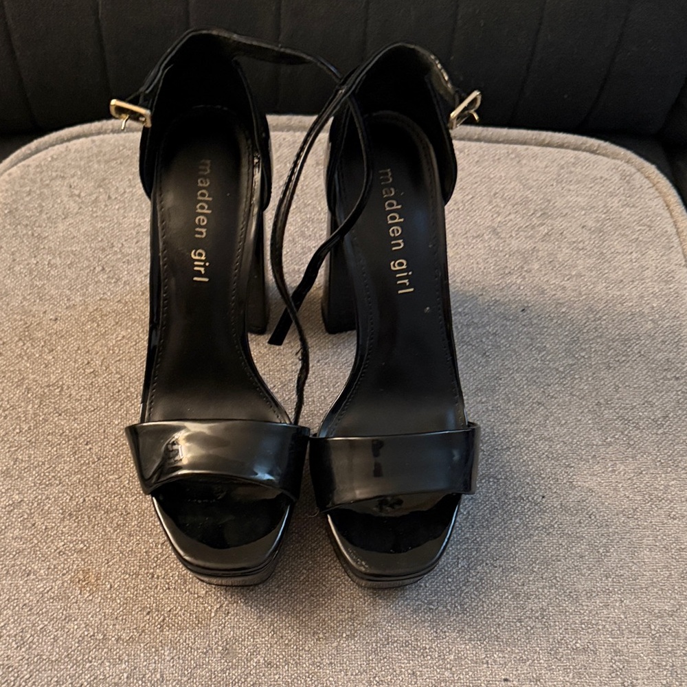 Madden Girl Glossy Black Heels